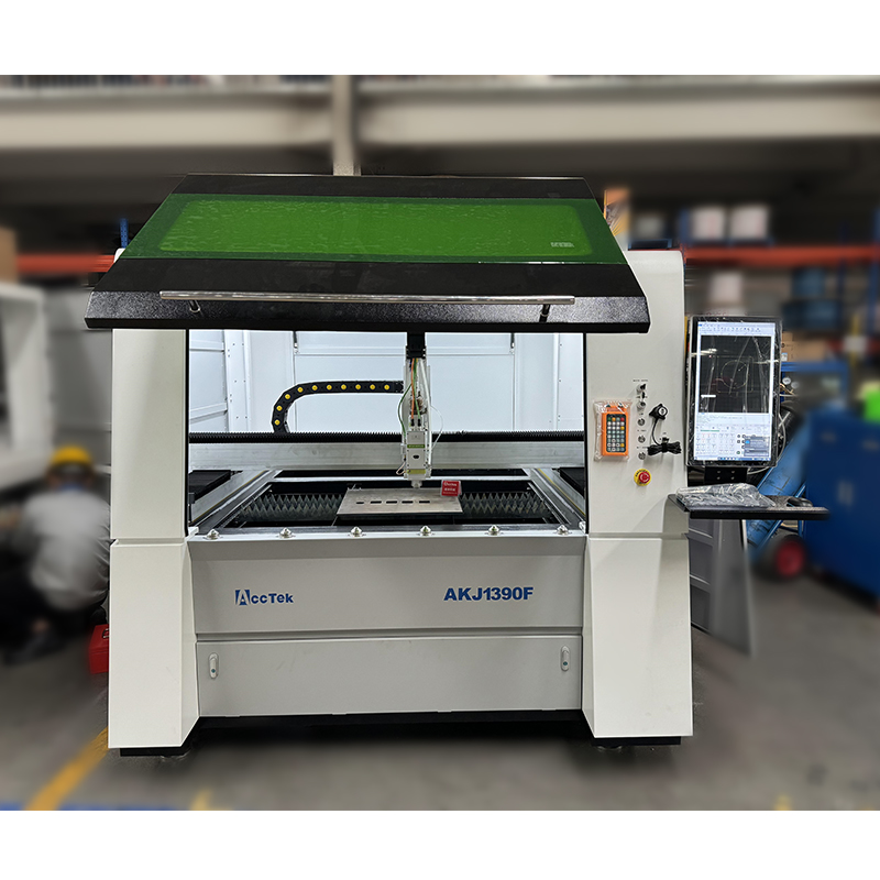Jinan equipamento industrial c - Industrial Laser Price avaliação e preço