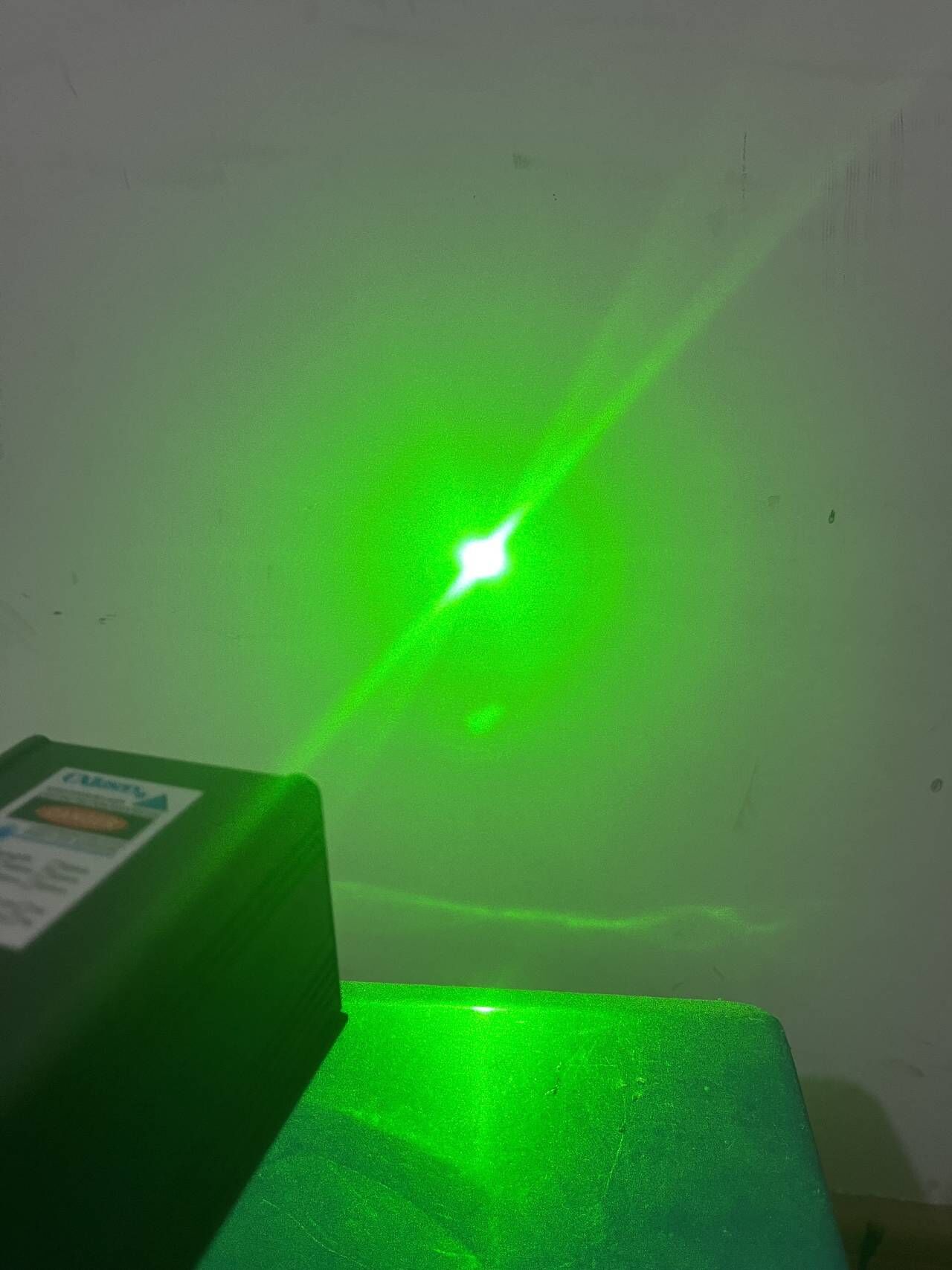 Laser verde 532nm 200mW com ca - Industrial Laser Pointer avaliação e preço